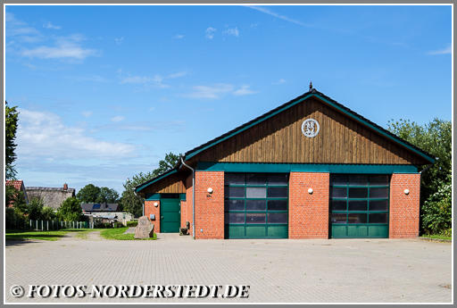 Das Feuerwehrhaus im Ortsteil GÃ¶tzberg von Henstedt-Ulzburg