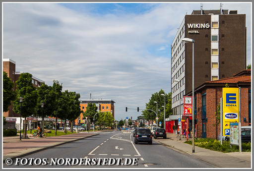 Die Hamburger Straße in Henstedt-Ulzburg